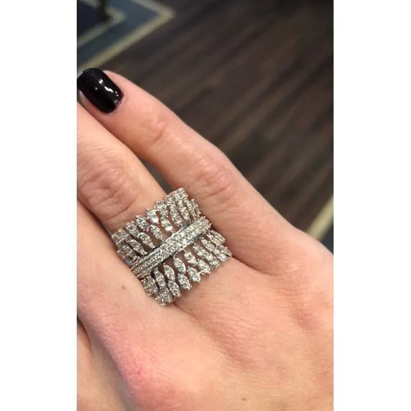 Diamond Ring Image 2 Mollys Jewelers Brooklyn, NY