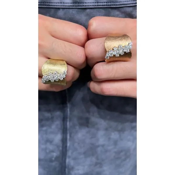 Diamond Ring Mollys Jewelers Brooklyn, NY