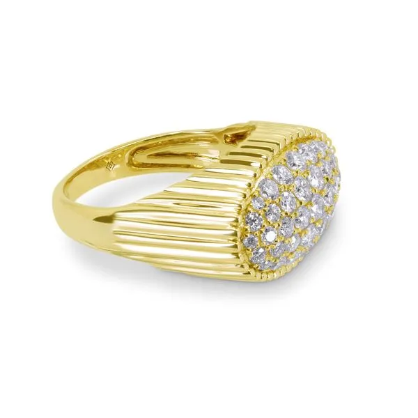 Diamond Ring Mollys Jewelers Brooklyn, NY