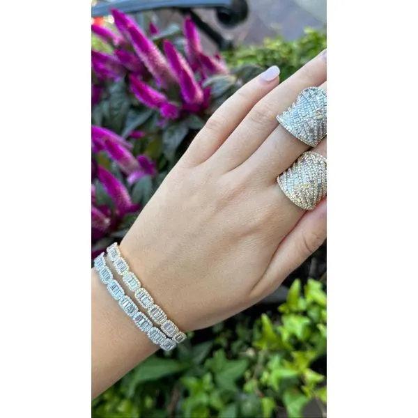 14K White Gold Diamond Wave Ring – 3.18 Carats Image 3 Mollys Jewelers Brooklyn, NY
