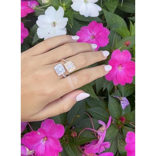 Diamond Ring Mollys Jewelers Brooklyn, NY