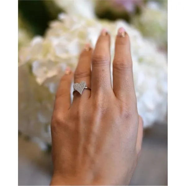 Diamond Ring Mollys Jewelers Brooklyn, NY