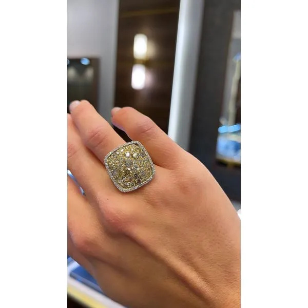 Diamond Ring Mollys Jewelers Brooklyn, NY