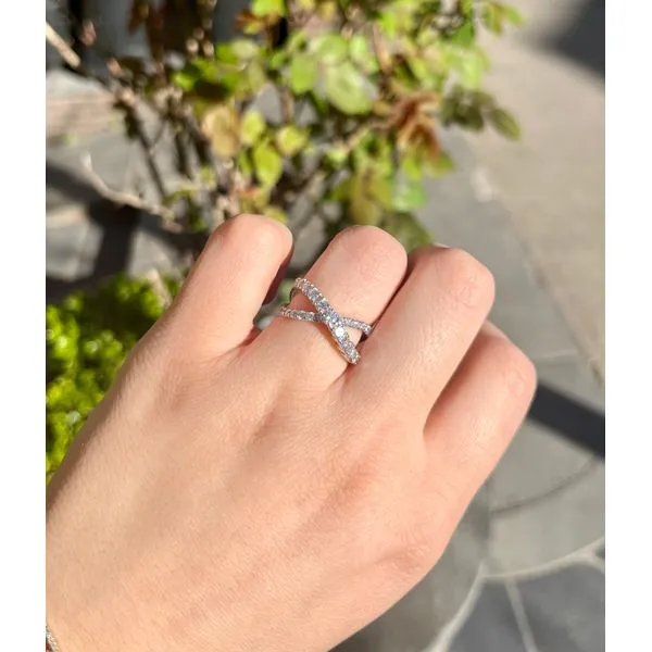 Diamond Ring Mollys Jewelers Brooklyn, NY