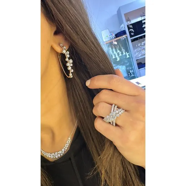 Diamond Ring Image 2 Mollys Jewelers Brooklyn, NY