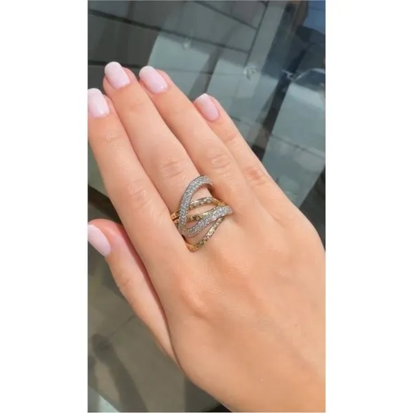 Diamond Ring Mollys Jewelers Brooklyn, NY