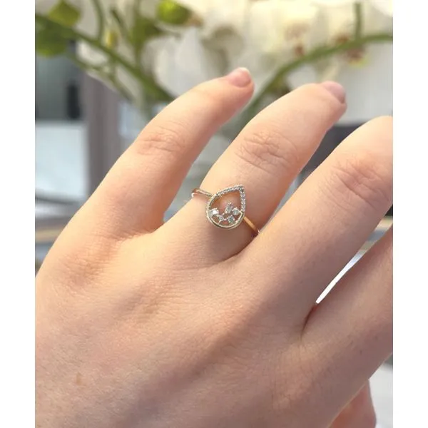 Diamond Ring Mollys Jewelers Brooklyn, NY