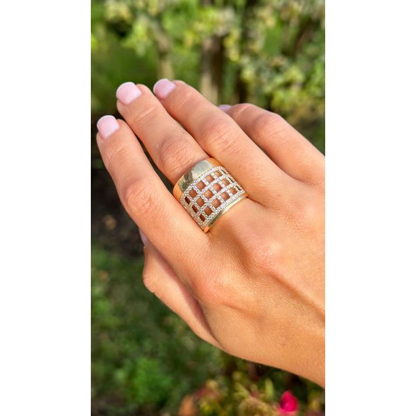 Yellow Gold Diamond Ring – Grid Statement 1.21ct Image 2 Mollys Jewelers Brooklyn, NY