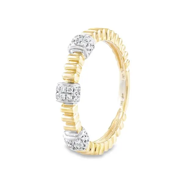Diamond Ring Mollys Jewelers Brooklyn, NY