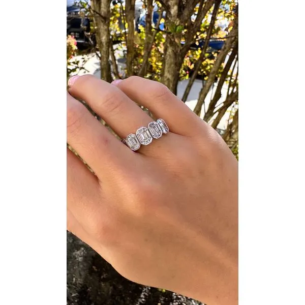 Diamond Ring Mollys Jewelers Brooklyn, NY