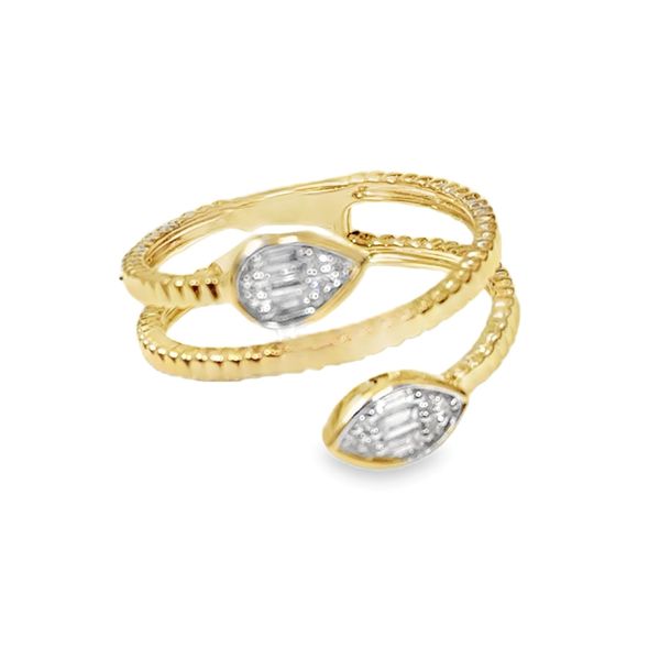 Diamond Ring Mollys Jewelers Brooklyn, NY