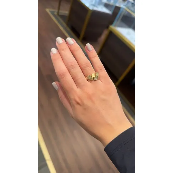 Diamond Ring Mollys Jewelers Brooklyn, NY