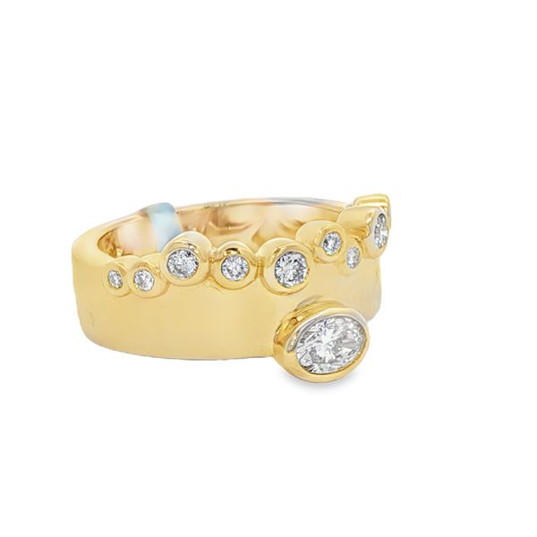 Diamond Ring Image 3 Mollys Jewelers Brooklyn, NY