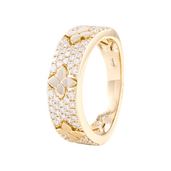 Diamond Ring Mollys Jewelers Brooklyn, NY