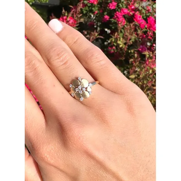 Diamond Ring Mollys Jewelers Brooklyn, NY