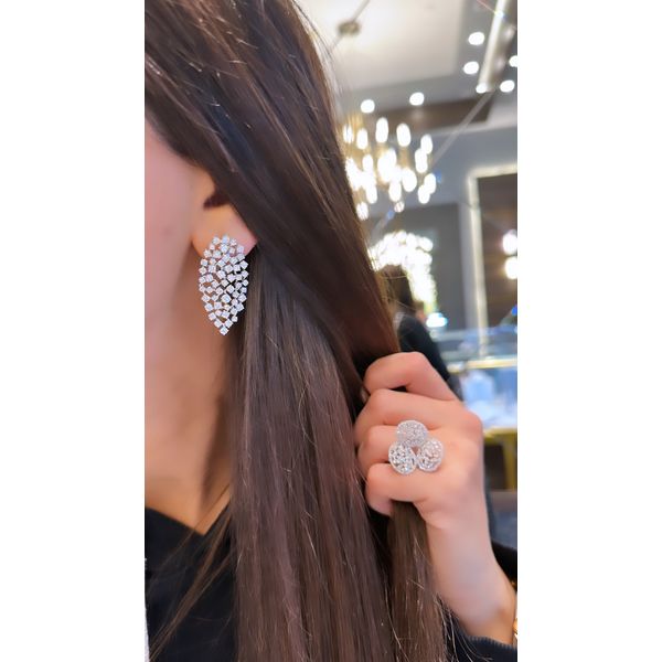 Diamond Trio Lace White Gold Statement Ring Image 3 Mollys Jewelers Brooklyn, NY