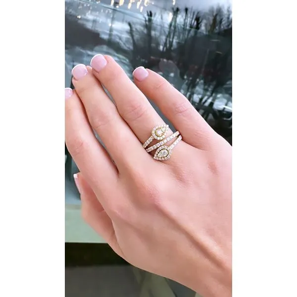 Diamond Ring Mollys Jewelers Brooklyn, NY