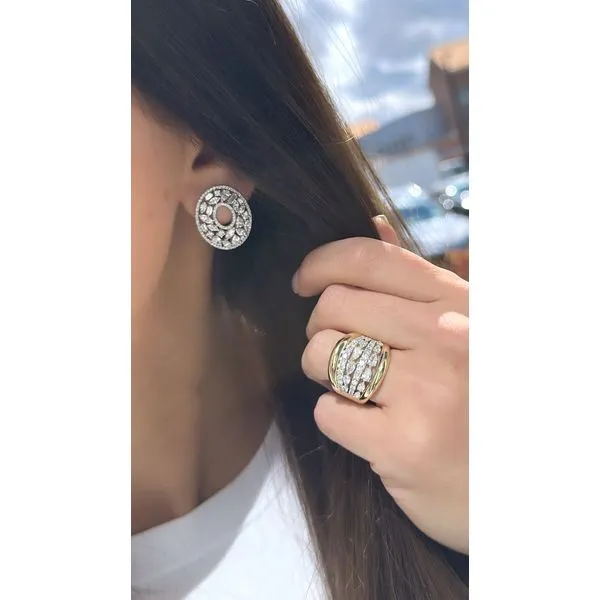 Diamond Ring Mollys Jewelers Brooklyn, NY