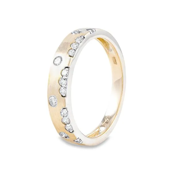 Diamond Ring Mollys Jewelers Brooklyn, NY