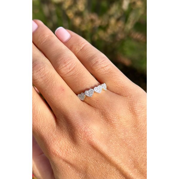 Yellow Gold Heart Diamond Ring – Romantic 0.40ct Band Image 2 Mollys Jewelers Brooklyn, NY