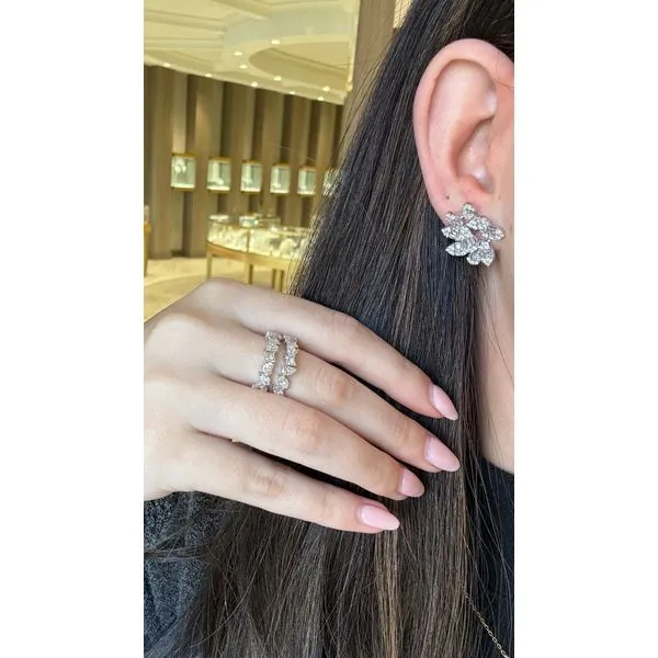 Diamond Ring Mollys Jewelers Brooklyn, NY