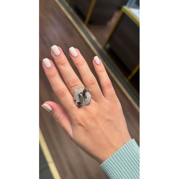 White Gold Diamond Chain Motif Ring (1.45ct) Image 2 Mollys Jewelers Brooklyn, NY