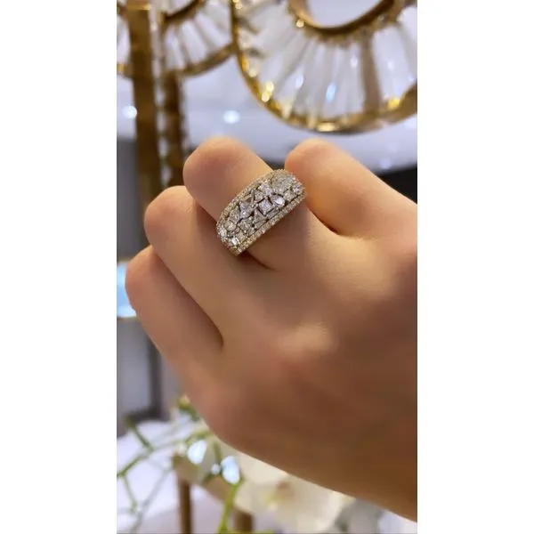 Diamond Ring Mollys Jewelers Brooklyn, NY