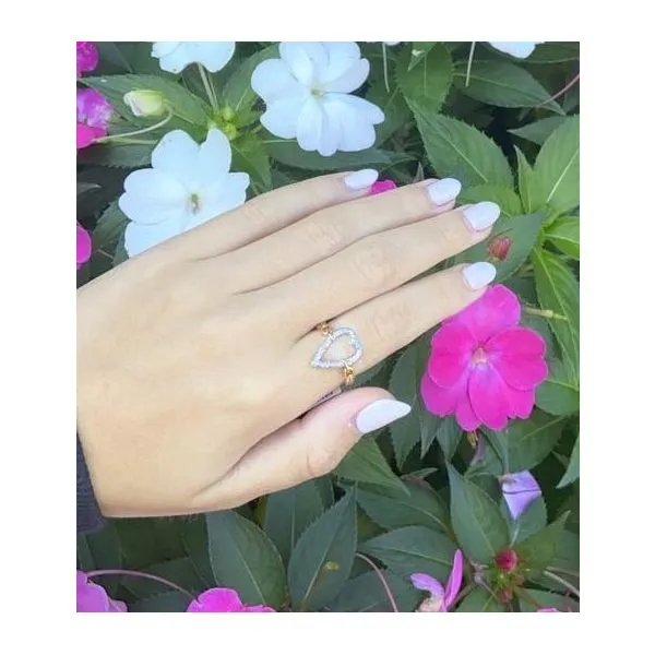 Diamond Ring Image 2 Mollys Jewelers Brooklyn, NY