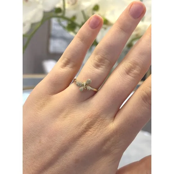 Diamond Ring Mollys Jewelers Brooklyn, NY