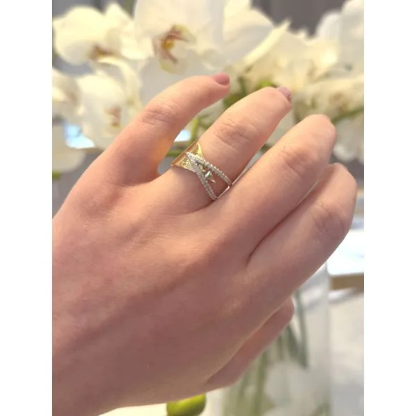 Diamond Ring Mollys Jewelers Brooklyn, NY