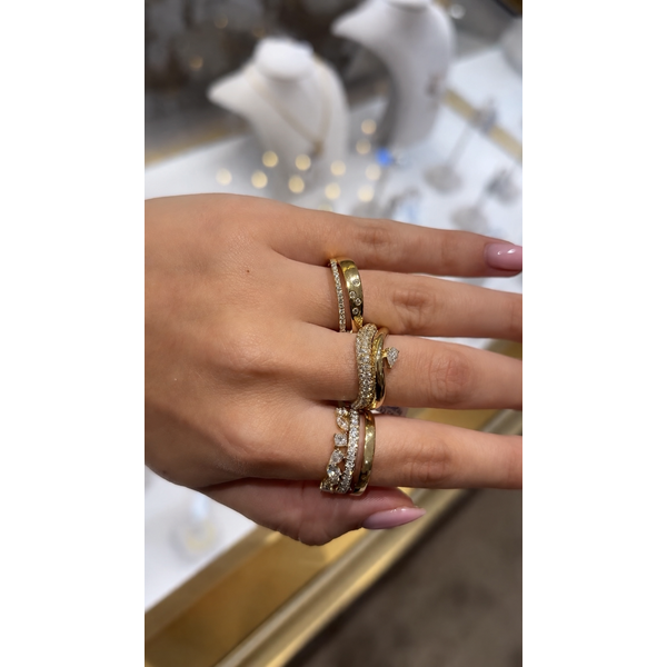 Diamond Ring Image 2 Mollys Jewelers Brooklyn, NY