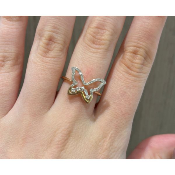 Diamond Ring Image 2 Mollys Jewelers Brooklyn, NY