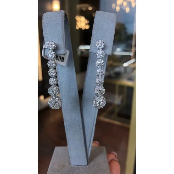 Diamond Earring Image 2 Mollys Jewelers Brooklyn, NY