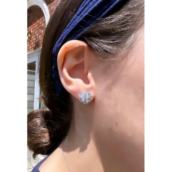 Diamond Earring Image 2 Mollys Jewelers Brooklyn, NY