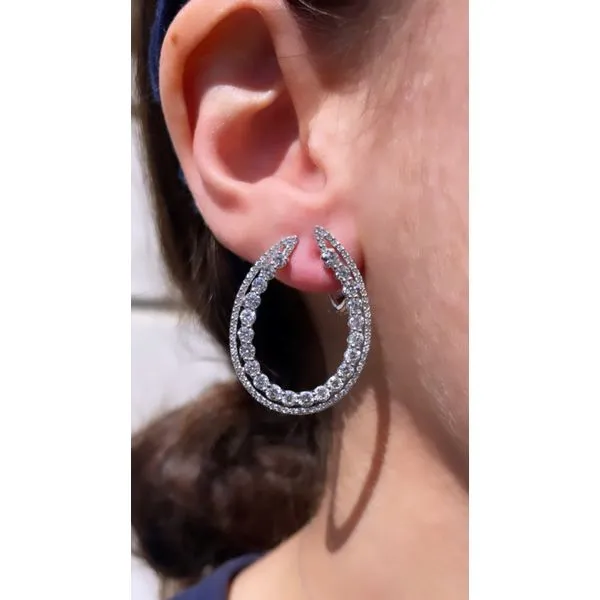 Diamond Earring Image 2 Mollys Jewelers Brooklyn, NY