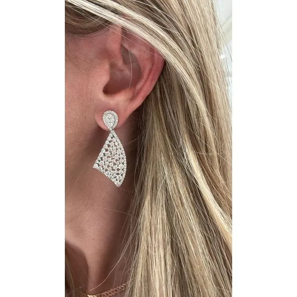 Diamond Earring Mollys Jewelers Brooklyn, NY