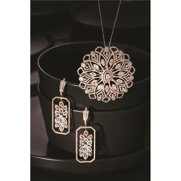 Diamond Earring Image 2 Mollys Jewelers Brooklyn, NY