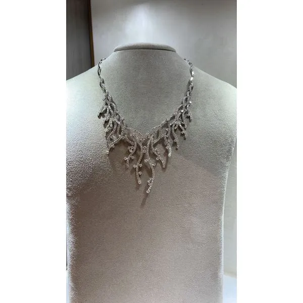 Diamond Earring Image 2 Mollys Jewelers Brooklyn, NY