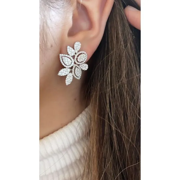 Diamond Earring Mollys Jewelers Brooklyn, NY