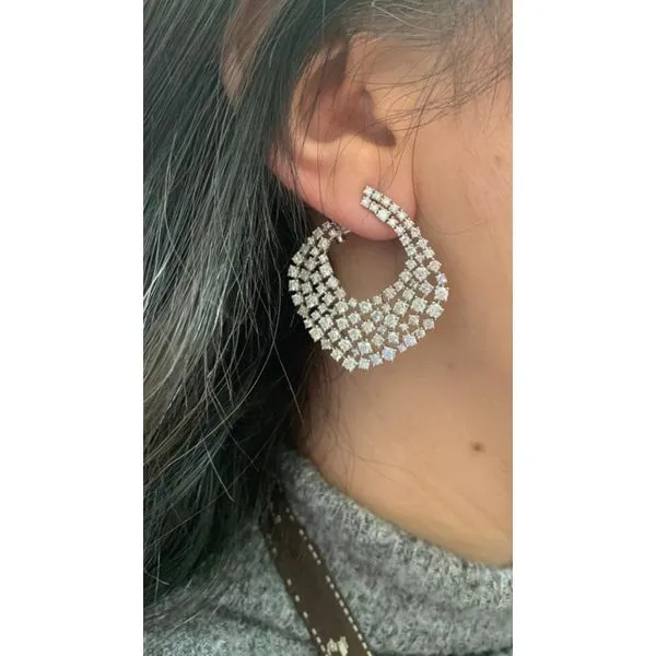 Diamond Earring Image 3 Mollys Jewelers Brooklyn, NY