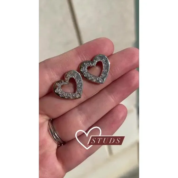 Diamond Earring Image 4 Mollys Jewelers Brooklyn, NY