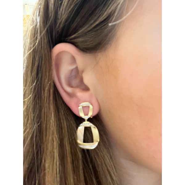 Diamond Earring Image 2 Mollys Jewelers Brooklyn, NY