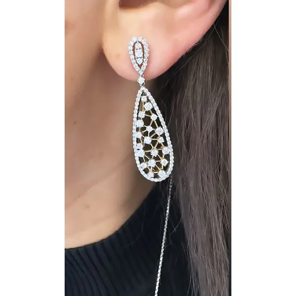 Diamond Earring Image 3 Mollys Jewelers Brooklyn, NY