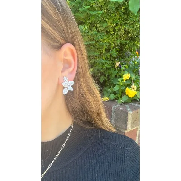 Diamond Earring Image 2 Mollys Jewelers Brooklyn, NY