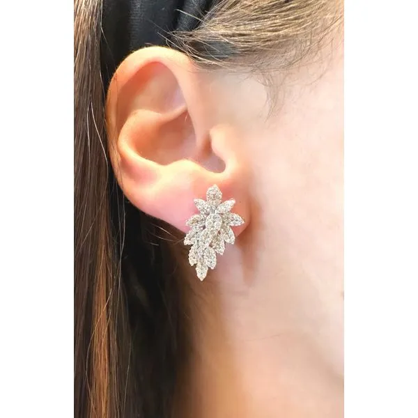 Diamond Earring Image 2 Mollys Jewelers Brooklyn, NY