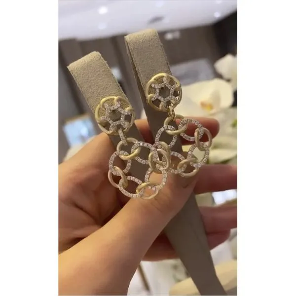 White Gold Diamond Link Earrings – 1.92ct Image 3 Mollys Jewelers Brooklyn, NY