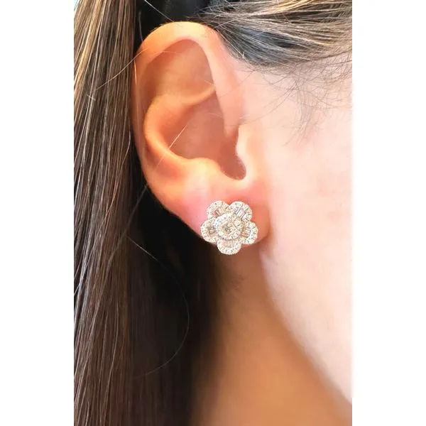 Diamond Earring Mollys Jewelers Brooklyn, NY