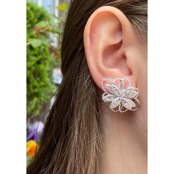 Diamond Earring Mollys Jewelers Brooklyn, NY