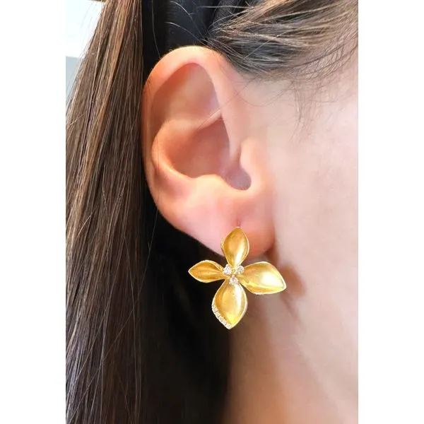 Diamond Earring Mollys Jewelers Brooklyn, NY