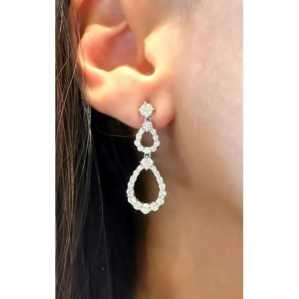 Diamond Earring Mollys Jewelers Brooklyn, NY